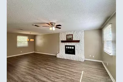 2912 Breckenridge Dr, Pensacola, FL 32526 - Photo 3