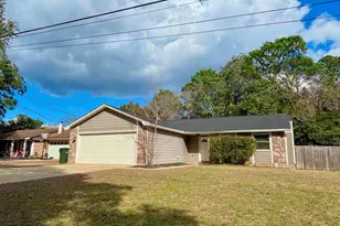 2912 Breckenridge Dr, Pensacola, FL 32526 - Photo 1