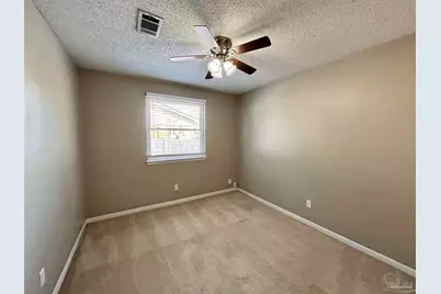 2912 Breckenridge Dr, Pensacola, FL 32526 - Photo 13