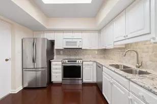 615 Bayshore Dr, Pensacola, FL 32507 - Photo 5