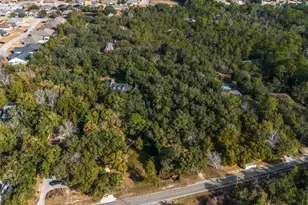 5144 Soundside Dr, Gulf Breeze, FL 32563 - Photo 61