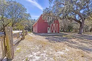 5144 Soundside Dr, Gulf Breeze, FL 32563 - Photo 47