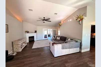 9085 Caribbean Dr, Pensacola, FL 32506 - Photo 3