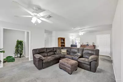 2794 King St, Pensacola, FL 32526 - Photo 3