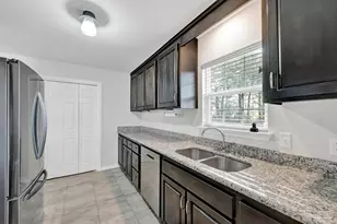 2794 King St, Pensacola, FL 32526 - Photo 9