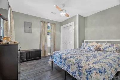 536 S 2nd St, Pensacola, FL 32507 - Photo 17
