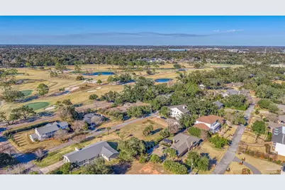 1009 Harbourview Cir, Pensacola, FL 32507 - Photo 19