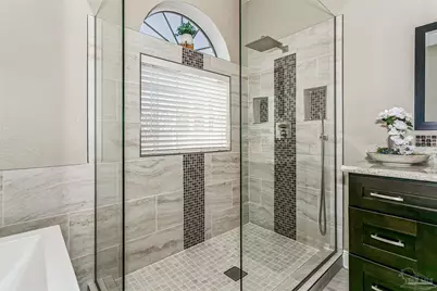 2099 Juno Cir, Pensacola, FL 32526 - Photo 21