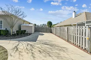 2099 Juno Cir, Pensacola, FL 32526 - Photo 45