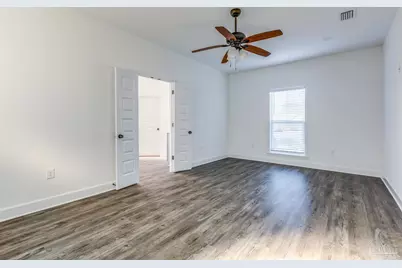 1409 Madelyn Woods Dr, Pensacola, FL 32506 - Photo 19