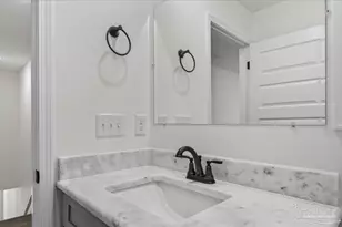 1409 Madelyn Woods Dr, Pensacola, FL 32506 - Photo 45