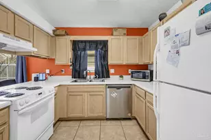 810 Hanover Dr, Pensacola, FL 32526 - Photo 7