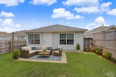 810 Hanover Dr, Pensacola, FL 32526 - Photo 3