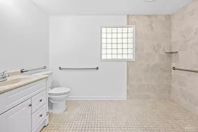 922 Monclair Rd, Pensacola, FL 32505 - Photo 11