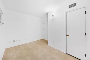 922 Monclair Rd, Pensacola, FL 32505 - Photo 15