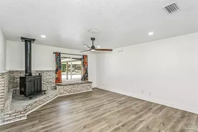 6441 Aspen Ave, Milton, FL 32570 - Photo 15