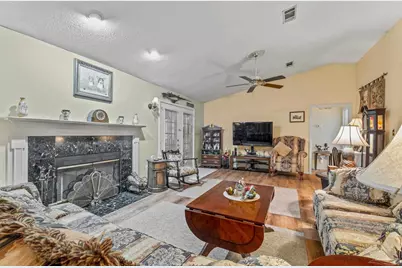 6136 Arnies Way, Milton, FL 32570 - Photo 9