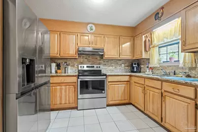 6136 Arnies Way, Milton, FL 32570 - Photo 5