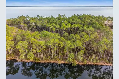 1171 Oyster Bay Dr, Milton, FL 32583 - Photo 7