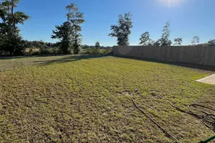 6235 June Bug Dr, Milton, FL 32583 - Photo 9