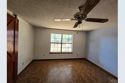 5833 Princeton Dr, Pensacola, FL 32526 - Photo 9