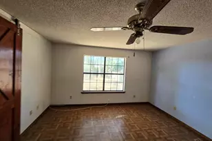 5833 Princeton Dr, Pensacola, FL 32526 - Photo 9