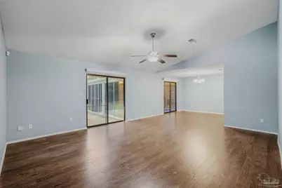 4785 Tami Ln, Pensacola, FL 32526 - Photo 5
