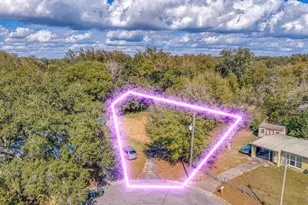 514 S Edgewood Cir, Pensacola, FL 32506 - Photo 1