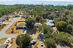 5471 Bonanza Dr, Gulf Breeze, FL 32563 - Photo 61