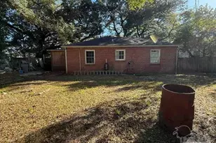 3914 W Gadsden St, Pensacola, FL 32505 - Photo 7