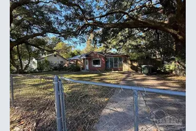 3914 W Gadsden St, Pensacola, FL 32505 - Photo 3