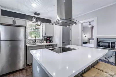 107 D St, Pensacola, FL 32502 - Photo 29