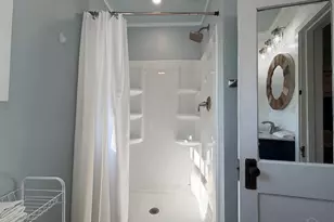 107 D St, Pensacola, FL 32502 - Photo 43