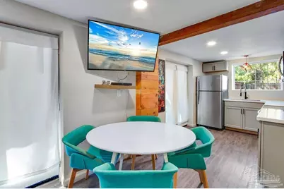 107 D St, Pensacola, FL 32502 - Photo 17