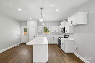 5307 Edeker Cir, Jay, FL 32565 - Photo 11