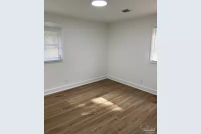 3600 Forest Glen Dr, Pensacola, FL 32504 - Photo 7