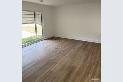 3600 Forest Glen Dr, Pensacola, FL 32504 - Photo 3