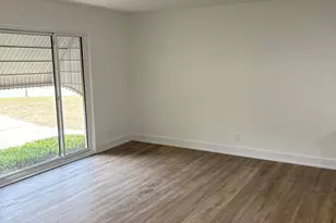 3600 Forest Glen Dr, Pensacola, FL 32504 - Photo 3