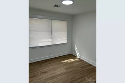 3600 Forest Glen Dr, Pensacola, FL 32504 - Photo 9