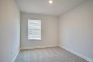 2495 Cliff Hollow Circle, Gulf Breeze, FL 32563 - Photo 17