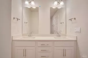 2495 Cliff Hollow Circle, Gulf Breeze, FL 32563 - Photo 13