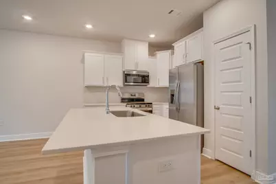 2495 Cliff Hollow Cir, Gulf Breeze, FL 32563 - Photo 7