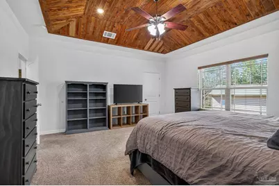 2248 Wallace Lake Rd, Pace, FL 32571 - Photo 25