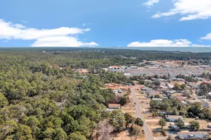 1984 Ambassador Dr, Gulf Breeze, FL 32563 - Photo 27