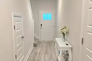 710-B Giese Ln, Pensacola, FL 32506 - Photo 5