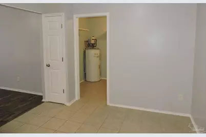 7820 Oak Forest Pl, Pensacola, FL 32514 - Photo 7