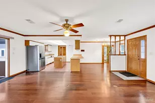 7800 Homestead Cir, Pensacola, FL 32526 - Photo 5