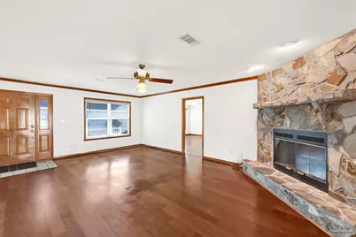 7800 Homestead Cir, Pensacola, FL 32526 - Photo 3