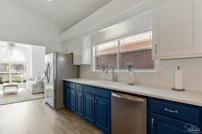 1233 Autumn Breeze Cir, Gulf Breeze, FL 32563 - Photo 17