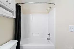 1310 Redwood Ln, Gulf Breeze, FL 32563 - Photo 19